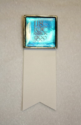 国际奥委会2006年年会胸章