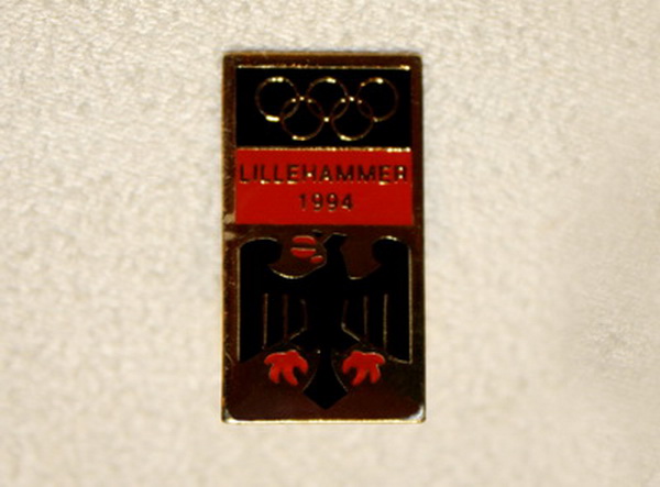 1994 Lillehammer Winter Olympic Games Commemorative Badge