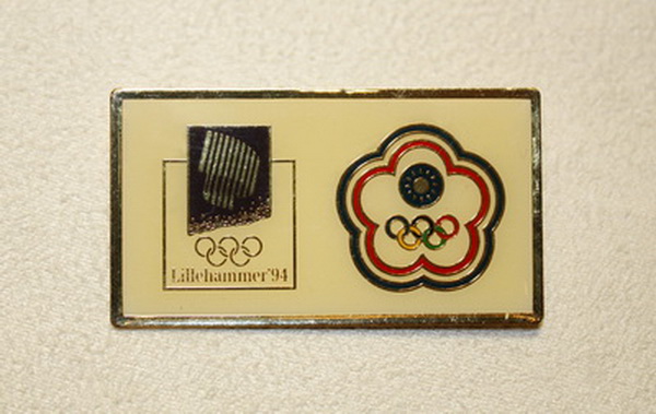 1994 Lillehammer Winter Olympic Games Badge
