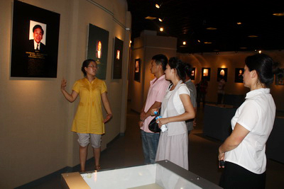 Journalists from Tianjin TV and Dagang TV paid a visit to the Tianjin D. Olympic Museum.