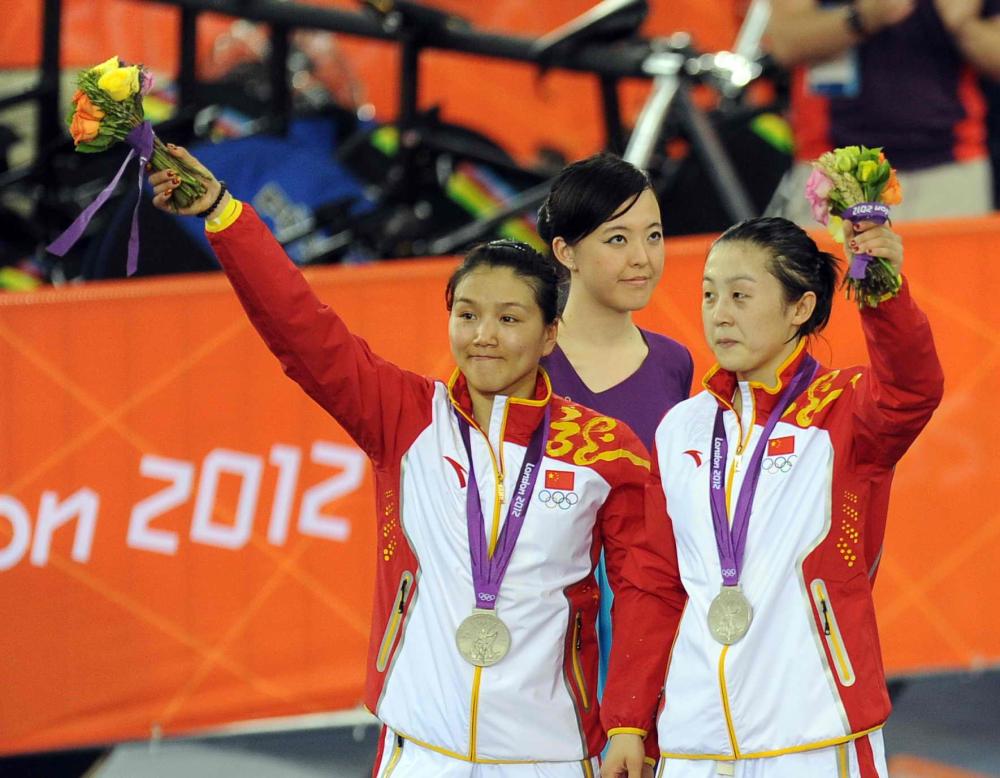 奥运会自行车团体竞速决赛 中国队犯规金牌变银牌