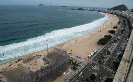 里约科帕卡巴纳海滩沙滩排球馆搁置