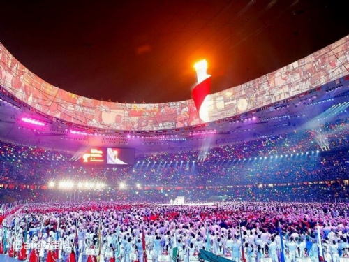 历史上的今天| 北京申办2008年奥林匹克运动会成功